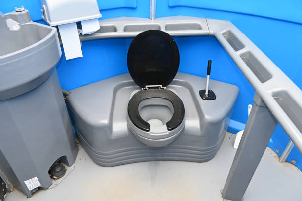 Best Portable toilet rental cost  in Edwards, MS
